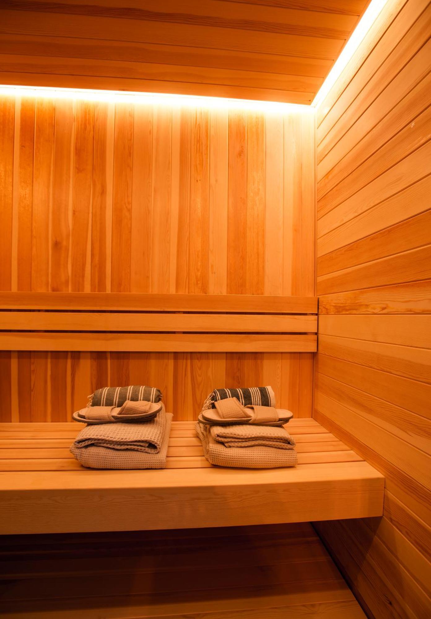 Eifelhausaufzeit-Vulkaneifel-Architekten-Chalet Mit Sauna Im Vulkankrater Immerath Eksteriør bilde